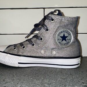 EUC Converse Chuck Taylor All Star Metallic Silver High-Top Sneakers 658062F